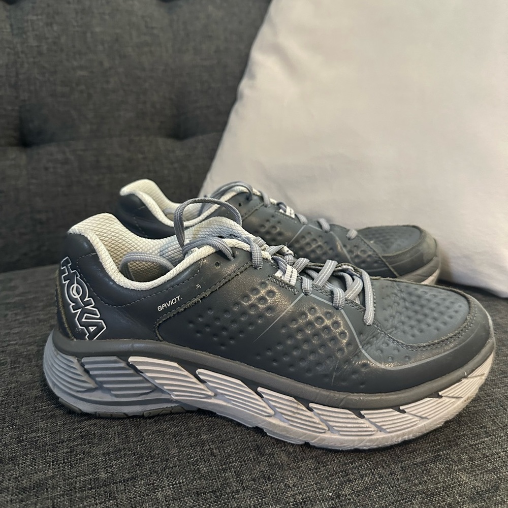 Used Women’s Hokas 7.5